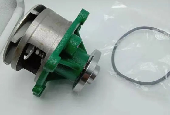 D6D / D6E ভলভো খুচরা যন্ত্রাংশ EC210B 20726092 এক্সকাভেটর ওয়াটার পাম্প